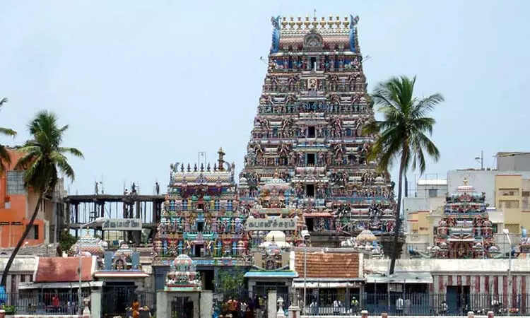 மயிலாப்பூர் கபாலீஸ்வரர் கோவிலில் வேலை.. 8 ஆம் வகுப்பு படித்தவர்கள் விண்ணப்பிக்கலாம் மயிலாப்பூர் கபாலீஸ்வரர் கோவிலில் வேலை.. 8 ஆம் வகுப்பு படித்தவர்கள் விண்ணப்பிக்கலாம்