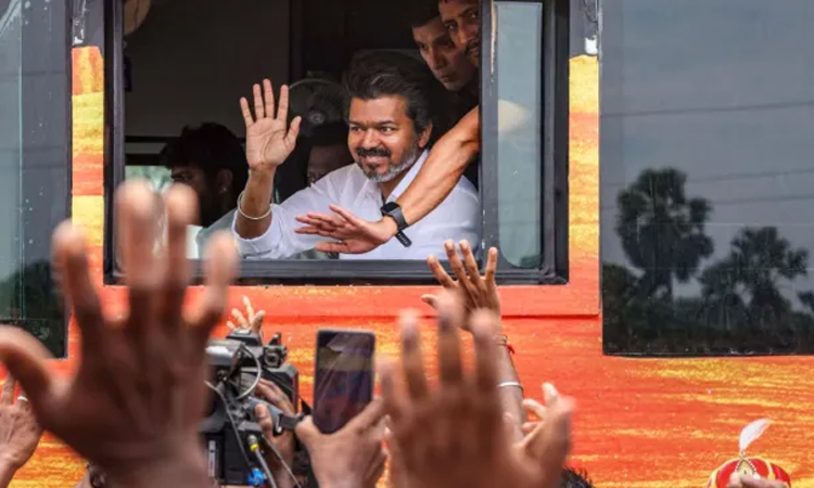 விஜய் பிரசாரம்: ஈரோட்டில் 18-ம் தேதி ஒரு பள்ளிக்கு மட்டும்  விடுமுறை