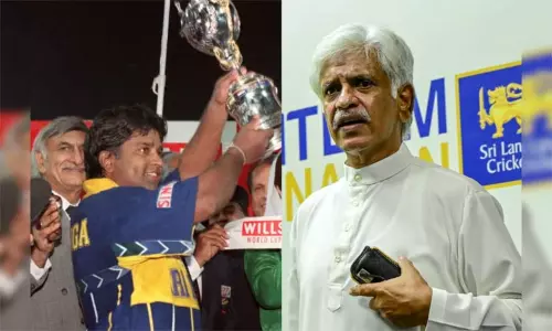 இலங்கை கிரிக்கெட் அணியின் முன்னாள் கேப்டனை கைது செய்ய அரசு தீவிரம் இலங்கை கிரிக்கெட் அணியின் முன்னாள் கேப்டனை கைது செய்ய அரசு தீவிரம்