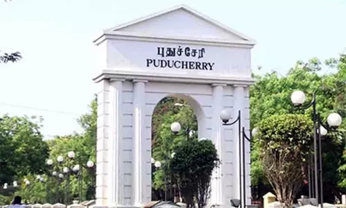 புதுச்சேரியில் வரைவு வாக்காளர் பட்டியல் வெளியீடு: 85,531வாக்காளர்கள் நீக்கம் புதுச்சேரியில் வரைவு வாக்காளர் பட்டியல் வெளியீடு: 85,531வாக்காளர்கள் நீக்கம்