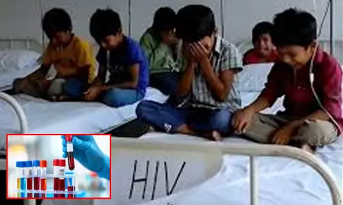 மத்திய பிரதேசத்தில் அதிர்ச்சி; மாவட்ட மருத்துவமனையில் ரத்தம் செலுத்திய 4 குழந்தைகளுக்கு எச்.ஐ.வி. பாதிப்பு மத்திய பிரதேசத்தில் அதிர்ச்சி; மாவட்ட மருத்துவமனையில் ரத்தம் செலுத்திய 4 குழந்தைகளுக்கு எச்.ஐ.வி. பாதிப்பு