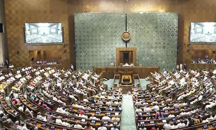 அணுசக்தி துறையில் தனியாரை அனுமதிக்கு மசோதாவுக்கு மக்களவையில் ஒப்புதல் அணுசக்தி துறையில் தனியாரை அனுமதிக்கு மசோதாவுக்கு மக்களவையில் ஒப்புதல்