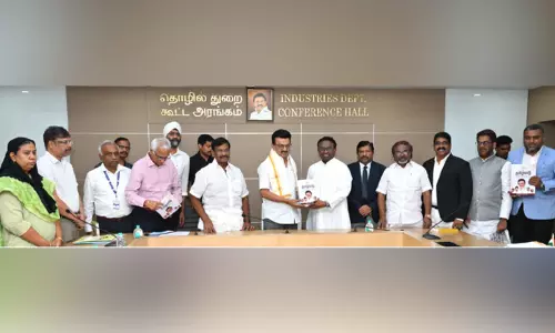 தமிழ்நாடு சிறுபான்மையினர் ஆணையம் சார்பில் 38 மாவட்ட கள ஆய்வு அறிக்கை: மு.க.ஸ்டாலினிடம் வழங்கல்