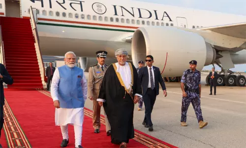 ஓமன் சென்றடைந்தார் பிரதமர் மோடி: முக்கிய ஒப்பந்தங்கள் கையெழுத்தாகிறது