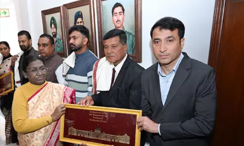 ஜனாதிபதி மாளிகையில் முதன்முறையாக... பிரிட்டிஷ் வீரர்களுக்கு பதிலாக பரம் வீர் சக்ரா விருது வென்றவர்களின் புகைப்படங்கள்