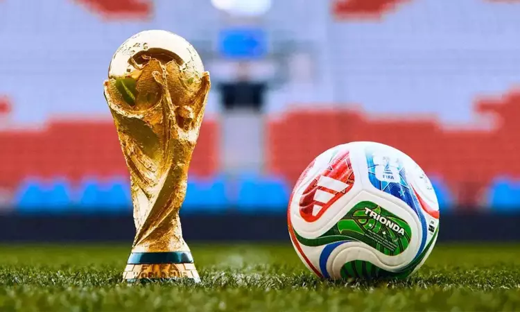 உலகக் கோப்பை கால்பந்தில் சாம்பியன் பட்டம் வெல்லும் அணிக்கு ரூ.452 கோடி பரிசு உலகக் கோப்பை கால்பந்தில் சாம்பியன் பட்டம் வெல்லும் அணிக்கு ரூ.452 கோடி பரிசு