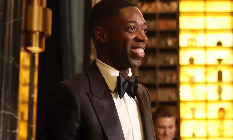 உலகின் சிறந்த கால்பந்து வீரர் விருது வென்ற டெம்பேலே உலகின் சிறந்த கால்பந்து வீரர் விருது வென்ற டெம்பேலே