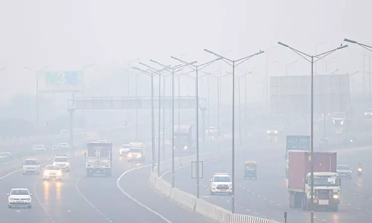 காற்று மாசை கட்டுப்படுத்த டெல்லி அரசு நடவடிக்கை ... ... இன்றைய முக்கிய செய்திகள்.. சில வரிகளில்.. 18-12-2025 காற்று மாசை கட்டுப்படுத்த டெல்லி அரசு நடவடிக்கை ... ... இன்றைய முக்கிய செய்திகள்.. சில வரிகளில்.. 18-12-2025