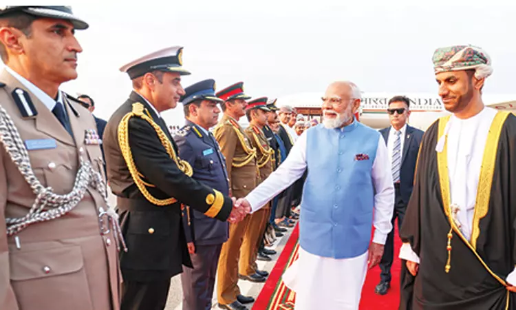 இந்தியா-ஓமன் இடையேயான நட்பு புதிய உயரங்களை தொடும்- பிரதமர் மோடி பேச்சு இந்தியா-ஓமன் இடையேயான நட்பு புதிய உயரங்களை தொடும்- பிரதமர் மோடி பேச்சு