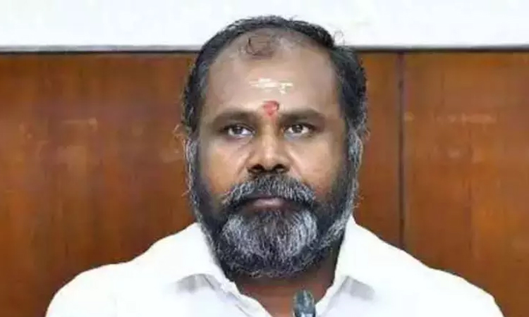 அ.தி.மு.க.வில் இருந்து த.வெ.க.வில் ஏராளமானோர் இணைகிறார்களா? விஜய் பேச்சுக்கு ஆர்.பி.உதயகுமார் பதில்