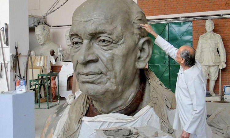 படேல் சிலையை உருவாக்கிய சிற்பி ராம் வி சுதார் மறைவு:  பிரதமர், ஜனாதிபதி இரங்கல்