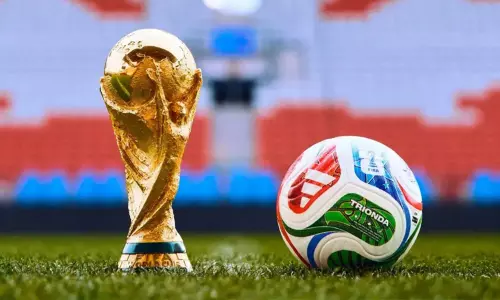 உலகக் கோப்பை கால்பந்தில் சாம்பியன் பட்டம் வெல்லும் அணிக்கு ரூ.452 கோடி பரிசு