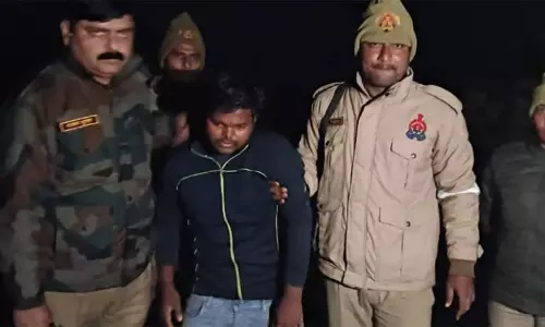 உ.பி.: சிறுமியை பாலியல் வன்கொடுமை செய்த இளைஞரை துப்பாக்கியால் சுட்டுப்பிடித்த போலீசார்