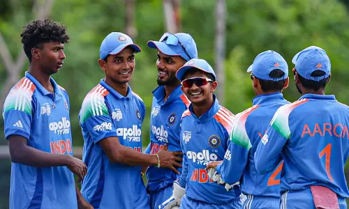 இளையோர் ஆசிய கோப்பை: இறுதிப்போட்டியில் இந்தியா - பாகிஸ்தான் மோதல்