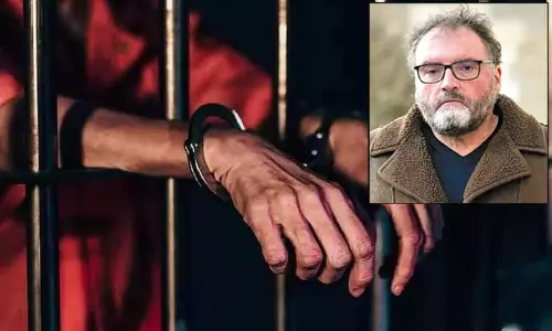 பிரான்சில் 12 பேரை விஷ ஊசி செலுத்தி கொன்ற டாக்டருக்கு ஆயுள் தண்டனை பிரான்சில் 12 பேரை விஷ ஊசி செலுத்தி கொன்ற டாக்டருக்கு ஆயுள் தண்டனை