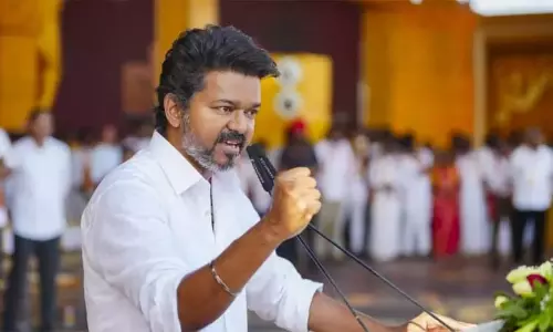 தவெக நிர்வாகிகளுடன் விஜய் ஆலோசனை