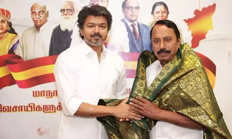 புஸ்ஸி ஆனந்த் இல்லாமல் செங்கோட்டையனுடன் ஆலோசனை... ... இன்றைய முக்கிய செய்திகள்.. சில வரிகளில்.. 21-12-2025 புஸ்ஸி ஆனந்த் இல்லாமல் செங்கோட்டையனுடன் ஆலோசனை... ... இன்றைய முக்கிய செய்திகள்.. சில வரிகளில்.. 21-12-2025