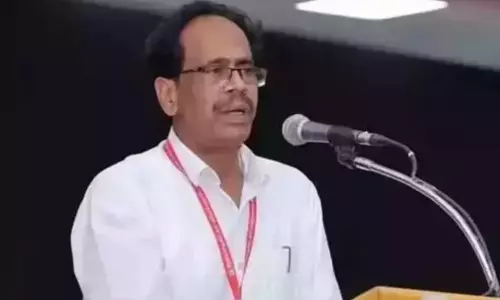 விஜய் படிக்க வேண்டியது நிறைய இருக்கிறது -  வீரபாண்டியன்