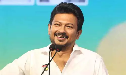 திமுக இளைஞர் அணி கூட்டம் ஒத்தி வைப்பு - உதயநிதி ஸ்டாலின் அறிவிப்பு