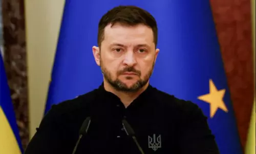 நார்வே பிரதமருடன் அமைதி பேச்சுவார்த்தை பற்றி உக்ரைன் அதிபர் ஜெலன்ஸ்கி ஆலோசனை