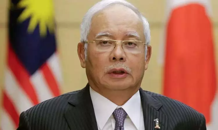 சிறையில் உள்ள மலேசிய முன்னாள் பிரதமரின் வீட்டுக்காவல் கோரிக்கையை நிராகரித்த கோர்ட்டு சிறையில் உள்ள மலேசிய முன்னாள் பிரதமரின் வீட்டுக்காவல் கோரிக்கையை நிராகரித்த கோர்ட்டு