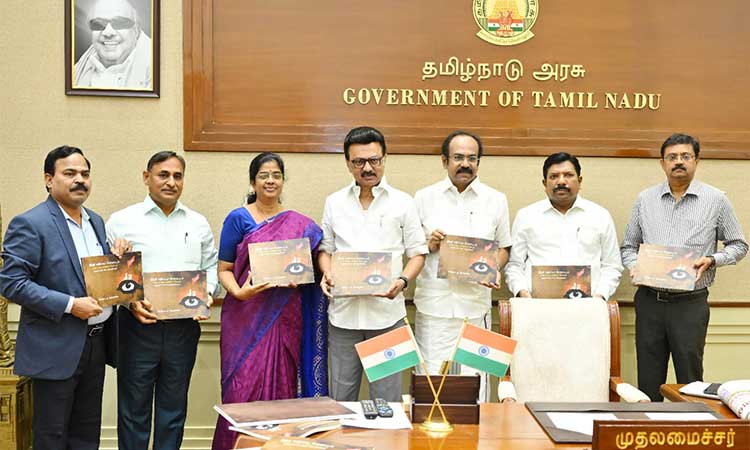 ‘இந்தி எதிர்ப்புப் போராட்டம்-முழுமையான அரசு ஆவணங்கள்’ - நூலை வெளியிட்டார் முதல்-அமைச்சர் மு.க.ஸ்டாலின்