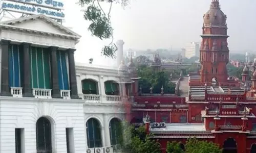 புத்தாண்டு கொண்டாட்டம்; தமிழக அரசு, காவல்துறைக்கு சென்னை ஐகோர்ட்டு உத்தரவு