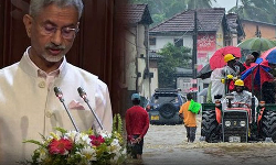 இலங்கைக்கு சுமார் ரூ.4,000 கோடி மதிப்பிலான நிதியுதவி தொகுப்பை அறிவித்தது இந்தியா