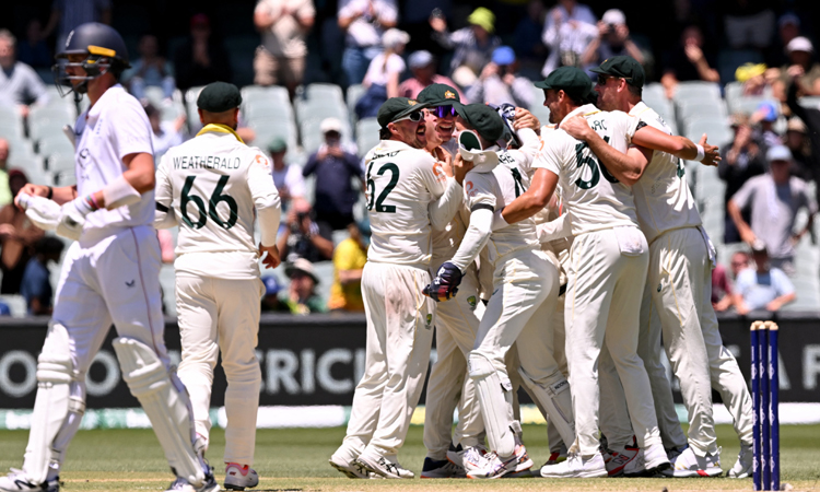 ஆஷஸ் டெஸ்ட் தொடர்: ஆஸ்திரேலிய கேப்டன் விலகல்