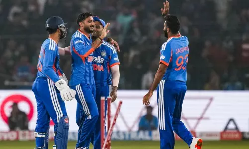 கில், பாண்ட்யா இல்லை.. இந்திய டி20 அணியின் அடுத்த கேப்டன் இவர்தான்  - மாண்டி பனேசர் கணிப்பு