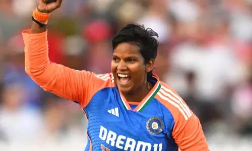 டி20 தரவரிசை: முதலிடத்திற்கு முன்னேறிய தீப்தி ஷர்மா