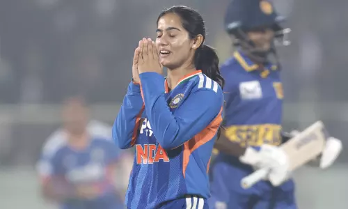 2வது டி20: இலங்கை அணியை வீழ்த்தி  இந்தியா அபார வெற்றி