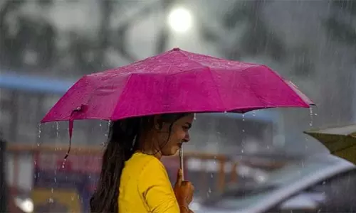 கடலோர தமிழகத்தில் இன்று ஓரிரு இடங்களில் மழைக்கு வாய்ப்பு - வானிலை ஆய்வு மையம் கடலோர தமிழகத்தில் இன்று ஓரிரு இடங்களில் மழைக்கு வாய்ப்பு - வானிலை ஆய்வு மையம்