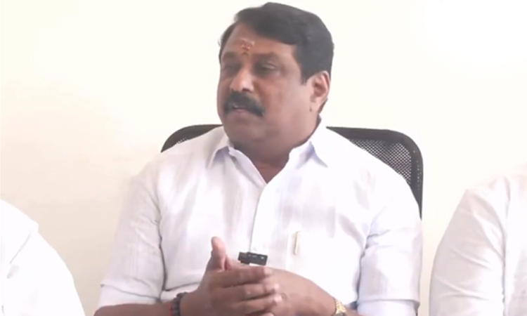 ஓ.பன்னீர்செல்வமும், தினகரனும் எங்கள் கூட்டணியில் இல்லை - நயினார் நாகேந்திரன் பேட்டி