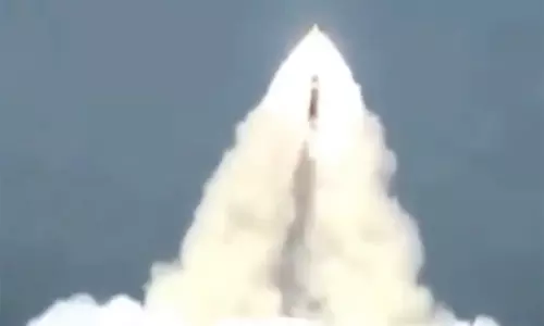 3,500 கிலோ மீட்டர் இலக்குகளை தாக்கும்.. நீர்மூழ்கி கப்பல் ஏவுகணை சோதனை வெற்றி