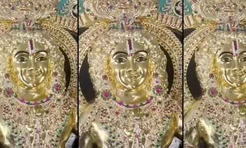 தங்கம், வைரத்தால் ஆன புதிய ராமர் சிலை; அயோத்தி கோவிலில் விரைவில் பிரதிஷ்டை