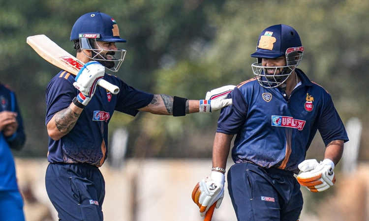 விஜய் ஹசாரே கோப்பை: கோலி,பண்ட் அதிரடி ...டெல்லி அபார வெற்றி