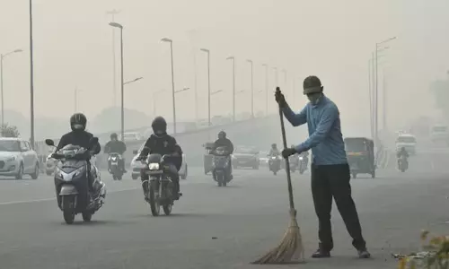 டெல்லியில் காற்றின் தரம் ஓரளவு முன்னேற்றம்: மக்கள் நிம்மதி பெருமூச்சு