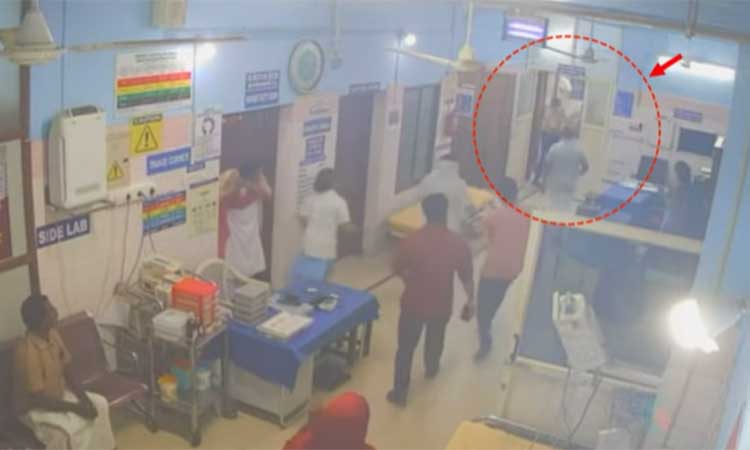 மருத்துவமனைக்குள் கத்தியுடன் நுழைந்து மிரட்டிய ஆம்புலன்ஸ் ஓட்டுநர் - கேரளாவில் பரபரப்பு