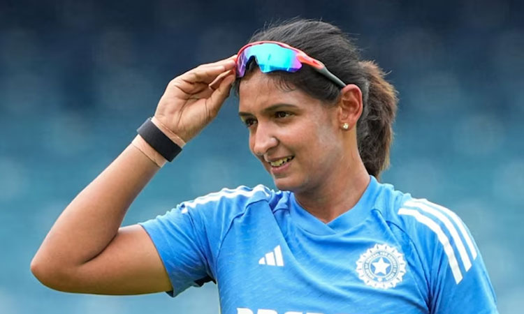 மெக் லானிங் சாதனையை முறியடித்த ஹர்மன்பிரீத் கவுர்