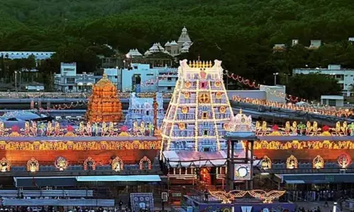 திருப்பதியில் சொர்க்க வாசல் தரிசனம்: டிக்கெட்டுகள் இருந்தால் மட்டுமே அனுமதி - தேவஸ்தானம் அறிவிப்பு