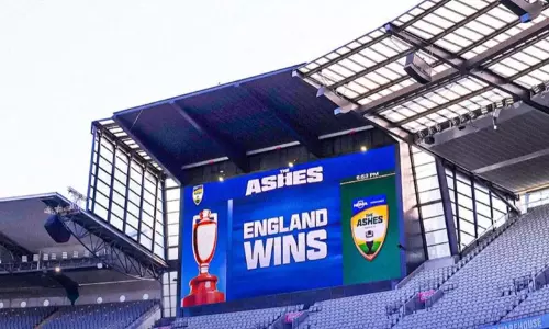 கோடிக்கணக்கில் இழப்பை சந்தித்த ஆஸ்திரேலிய கிரிக்கெட் வாரியம்...காரணம் என்ன ?