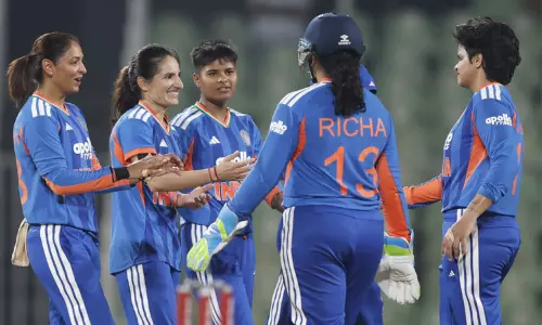 4வது டி20;  இந்தியா - இலங்கை அணிகள் நாளை மோதல்