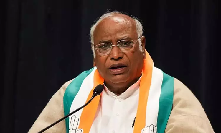 காங்கிரஸ் சித்தாந்தம் ஒருபோதும் அழியாது; மல்லிகார்ஜுன கார்கே காங்கிரஸ் சித்தாந்தம் ஒருபோதும் அழியாது; மல்லிகார்ஜுன கார்கே