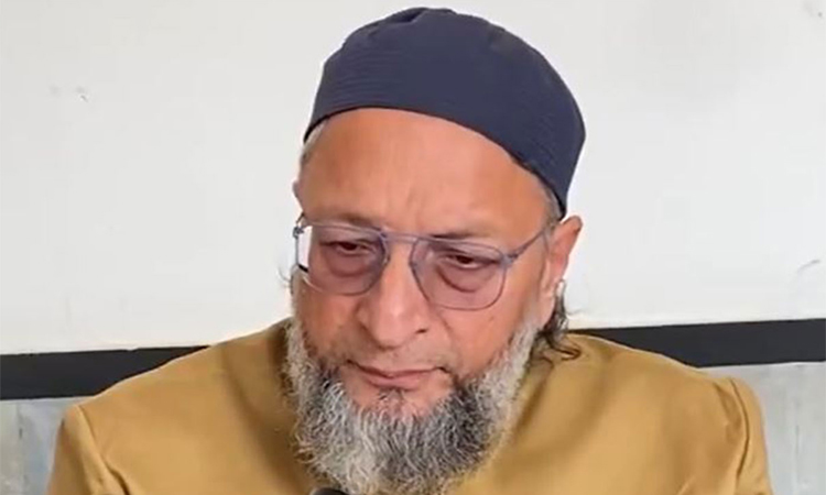 வங்காளதேசத்தில் இந்து இளைஞர்கள் படுகொலை:  அசாதுதீன் ஓவைசி கண்டனம்