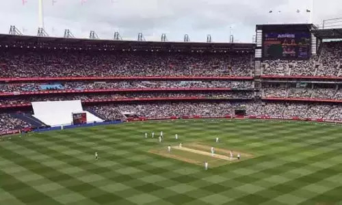 2 நாளில் முடிவுக்கு வந்த டெஸ்ட்:  ஆஸ்திரேலிய கிரிக்கெட் வாரியம் புலம்பல்