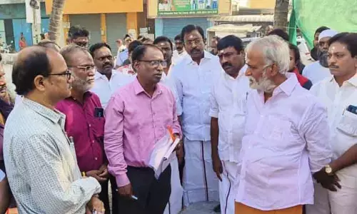 கைலாசநாதர் மற்றும் படவேட்டம்மன் கோயில் திருப்பணிகள்: அமைச்சர் சேகர்பாபு ஆய்வு