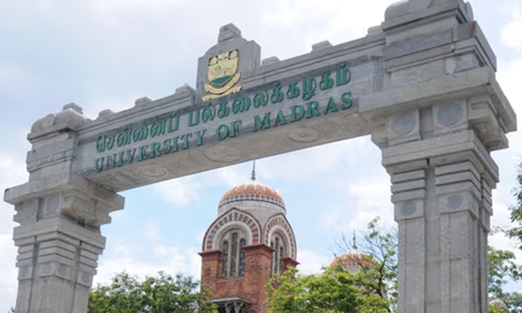 3 ஆண்டுகளாக கிடப்பில் வைத்து இருந்த சென்னை பல்கலை.மசோதாவை திருப்பி அனுப்பினார்   ஜனாதிபதி