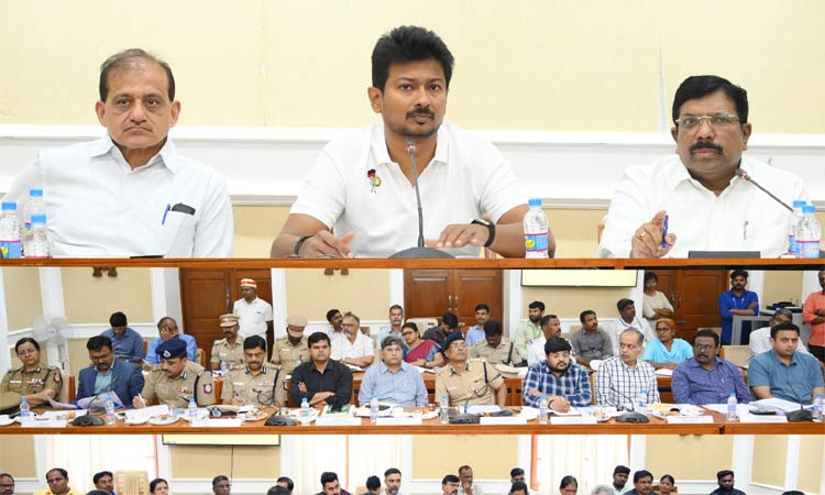 சென்னையில் சர்வதேச இளையோர் பாய்மரப் படகுப்போட்டி சாம்பியன்ஷிப்: உதயநிதி ஸ்டாலின் தலைமையில் ஆலோசனை