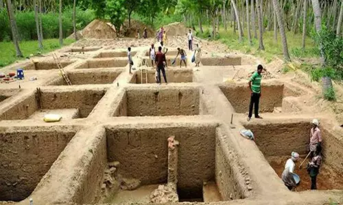 கீழடியில் 11-ம் கட்ட அகழாய்வு ஆராய்ச்சிக்கு மத்திய அரசு அனுமதி கீழடியில் 11-ம் கட்ட அகழாய்வு ஆராய்ச்சிக்கு மத்திய அரசு அனுமதி